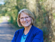 Grace Fox, author